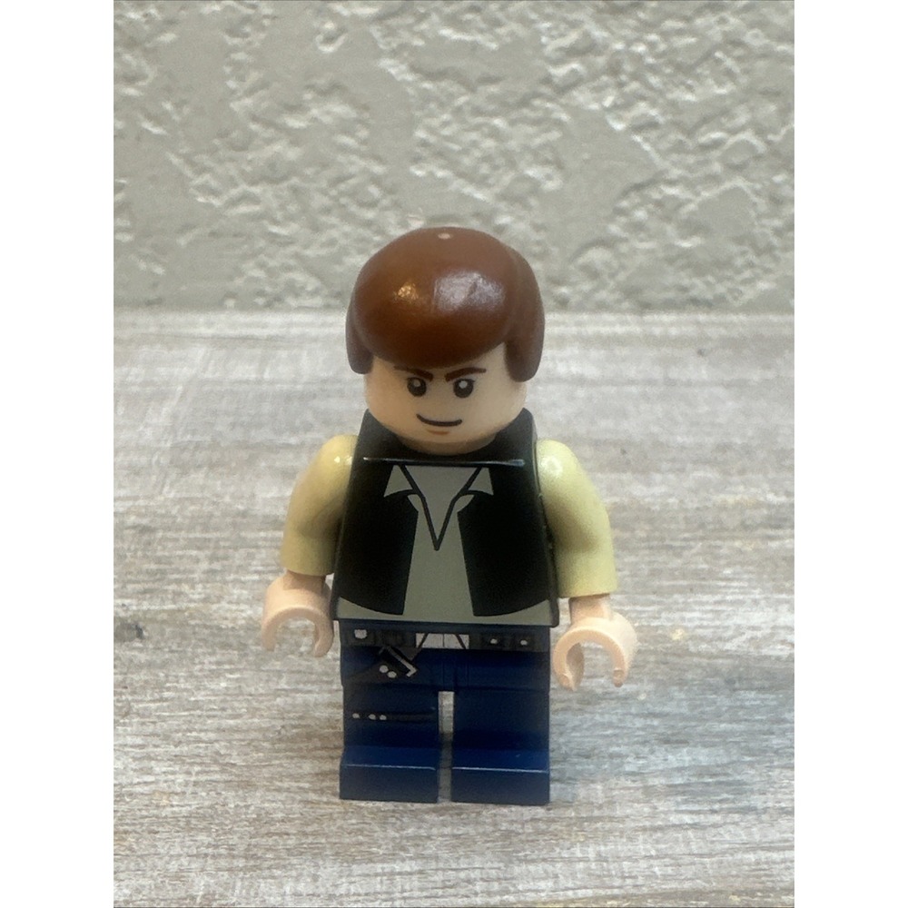 $8 🌙 Lego Han Solo Minifigure Black Vest Dark Blue Legs Star Wars 7965 sw0334